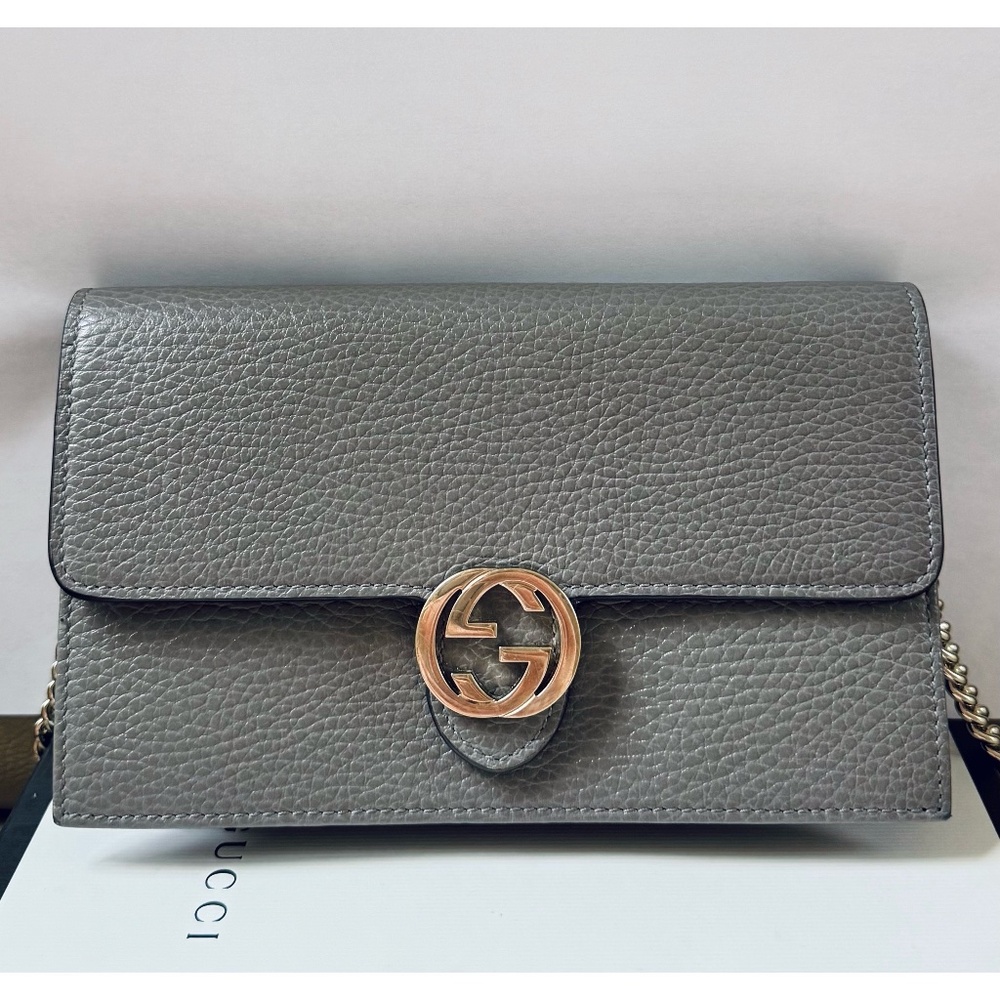 Authentic Gucci Interlocking Dollar Gray Leather Chain Crossbody Clutch Bag - Picture 2 of 12